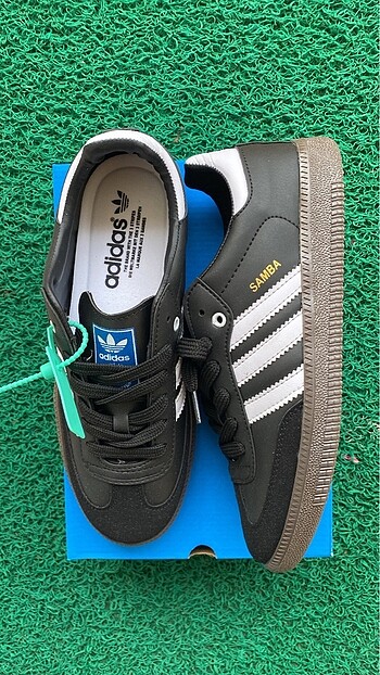 Adidas samba