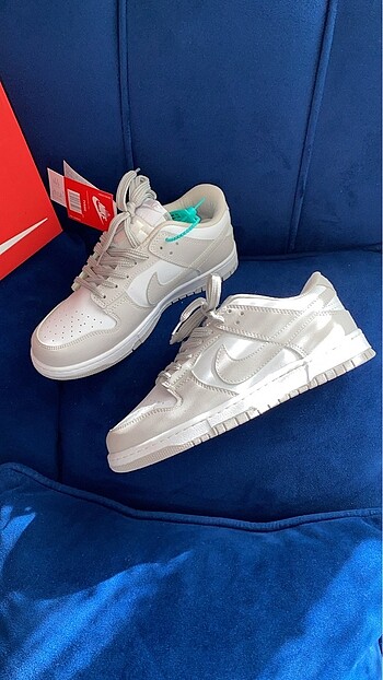 Nike dunk low grey