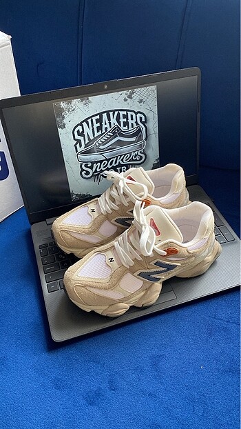 New balance 9060