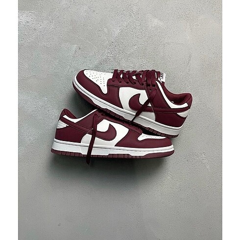 Nike Nike Dunk Bordeux