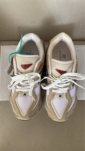 40 Beden camel Renk New balance 9060
