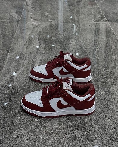 Nike dunk bordeaux