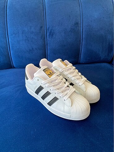 37 Beden beyaz Renk Adidas superstar