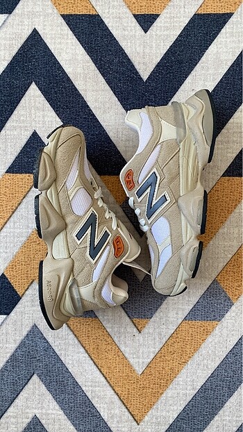 New balance 9060