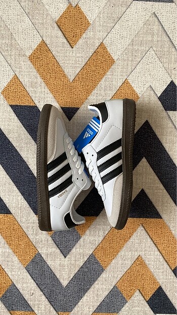 Adidas samba