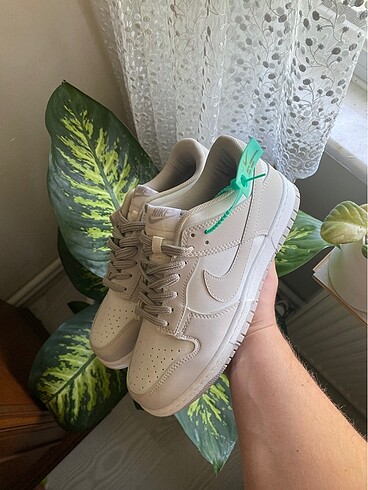 Nike dunk grey