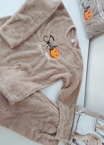 Pijama takimi