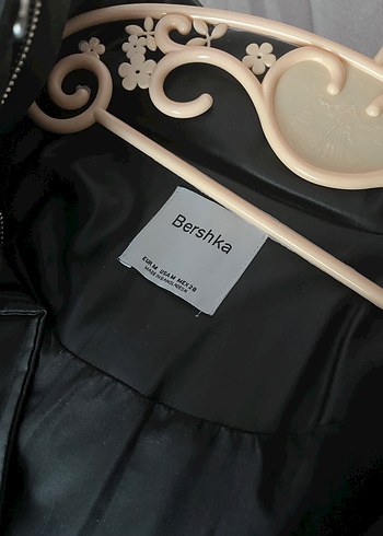 m Beden BERSHKA KADIN MONT
