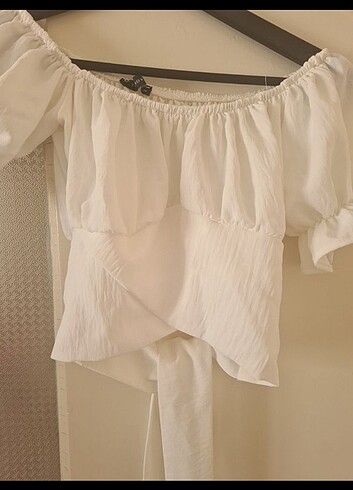 m Beden beyaz Renk Trendyol crop bluz
