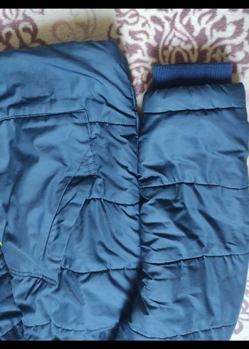 Mavi Kapüşonlu Fermuarlı Kış Montu - Görsel 5