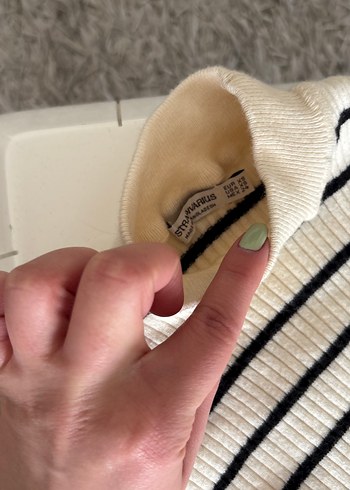 Çizgili Beyaz Gri Triko Midi Elbise - Görsel 7