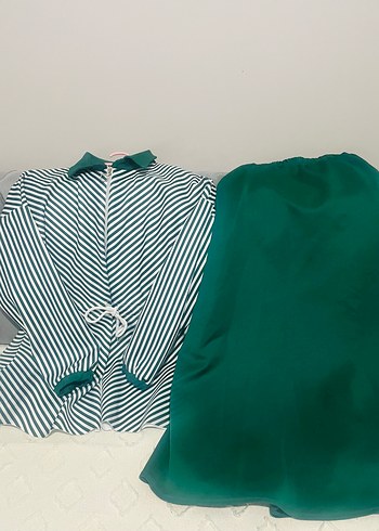 Scuba kumaş tesettür üçlü takım şal hediyeli - Görsel 3