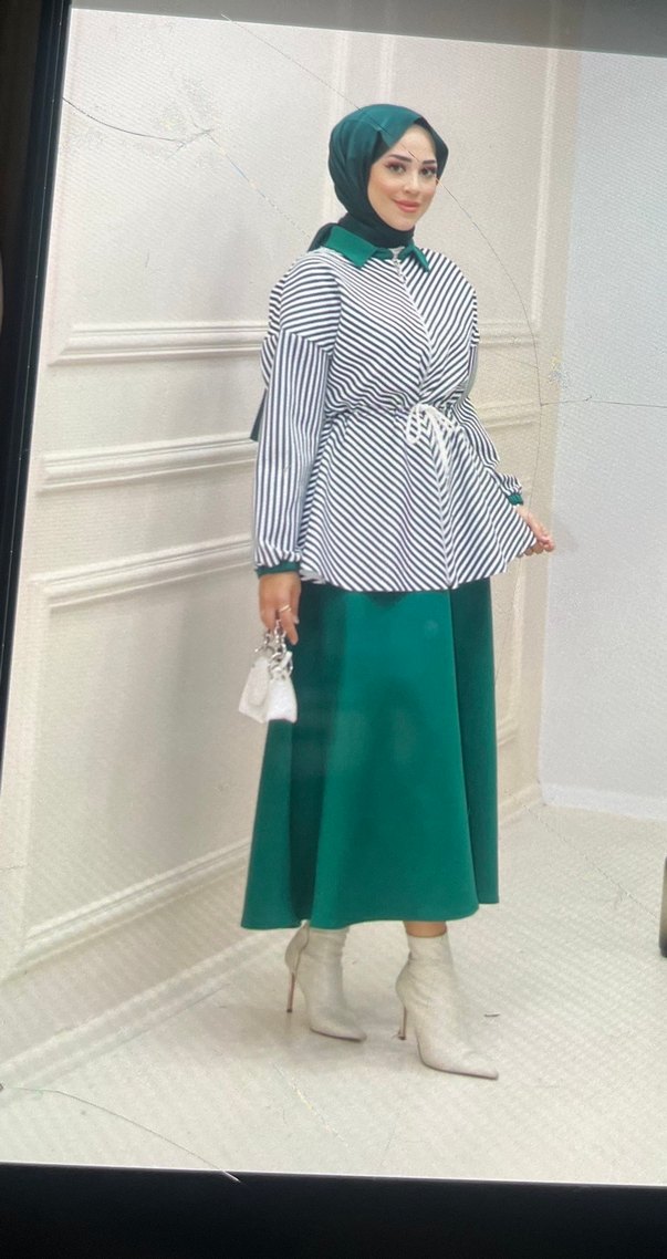 Scuba kumaş tesettür üçlü takım şal hediyeli - Görsel 2