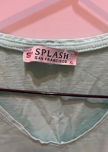 Kadın Yeşil V Yaka Keten Tişört - Görsel 2