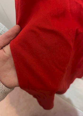 Kırmızı Baskılı Tişört - Görsel 3