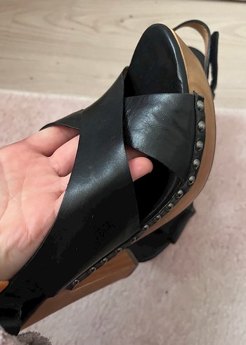 Siyah Platform Topuklu Kadın Ayakkabı - Görsel 3