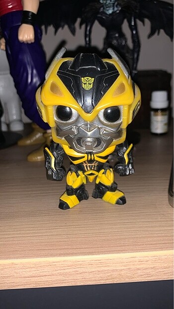 bumblebee figürü