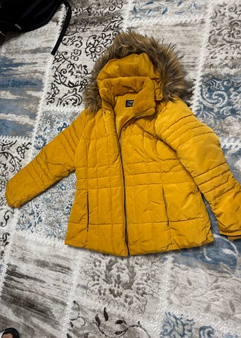 LC Waikiki Sarı Kürklü Kadın Mont - Görsel 4