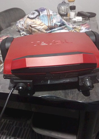 Kırmızı Tefal Tost Makinesi - Görsel 3