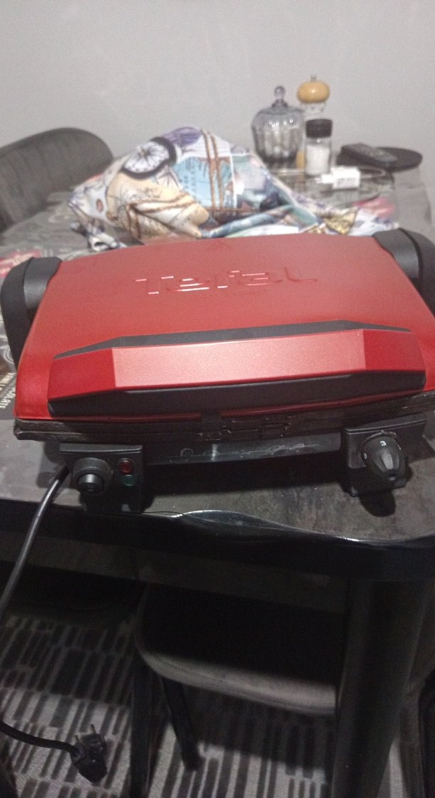 Kırmızı Tefal Tost Makinesi - Görsel 3