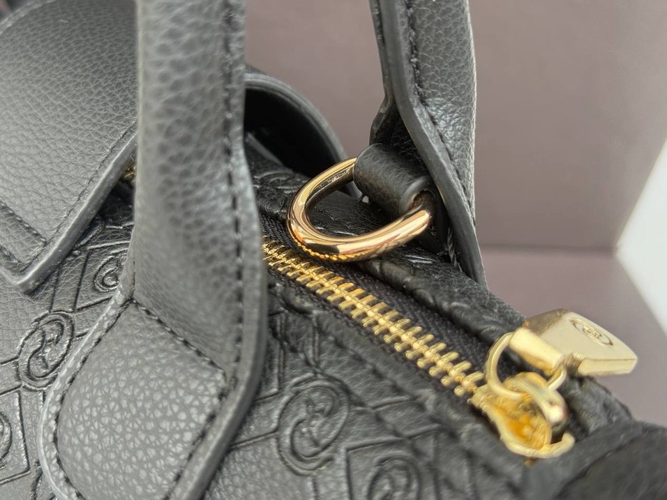 Gri Deri Klasik Kadın Çanta - Görsel 4