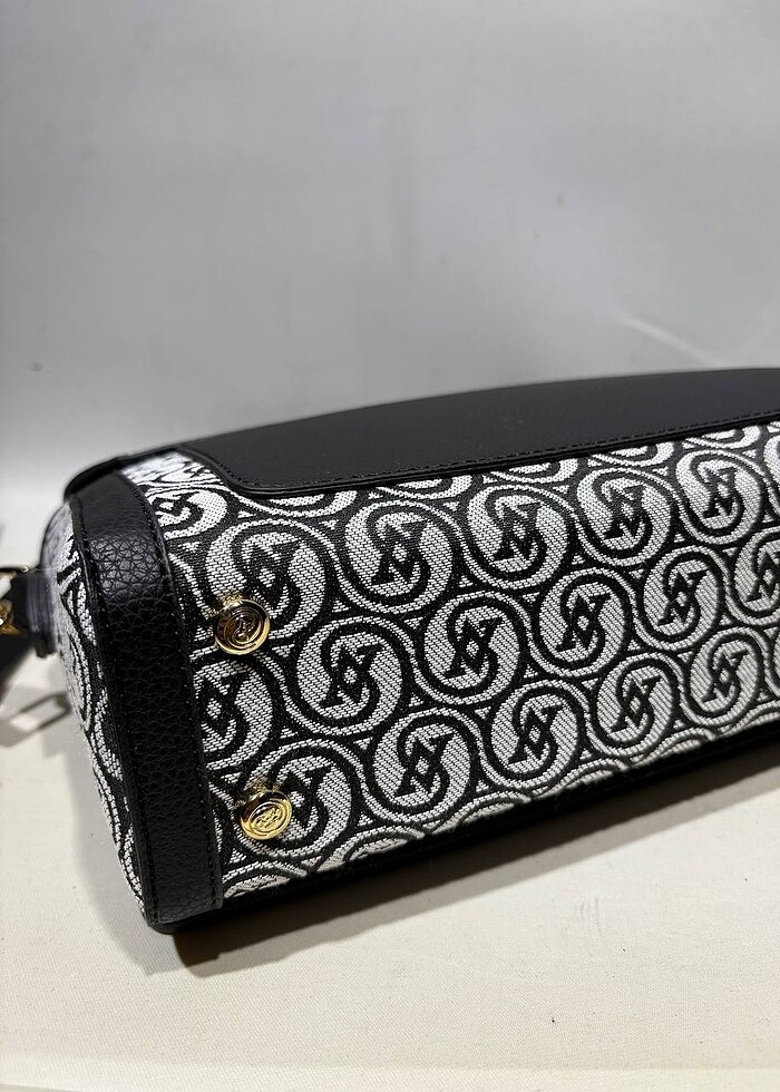 VAKKO YENİ SEZON ÇAPRAZ ÇANTA - Görsel 5