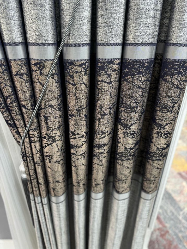 Desenli Gri Konvansiyonel Perde - Görsel 2