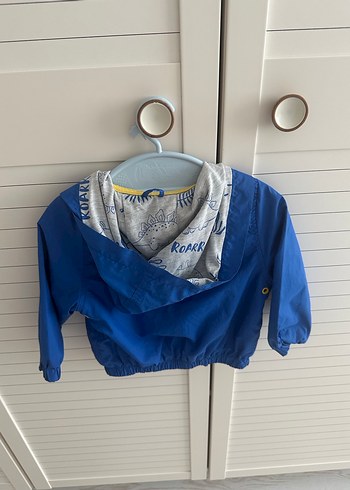 Mavi Erkek Çocuk Düğmeli Yağmurluk - Görsel 2