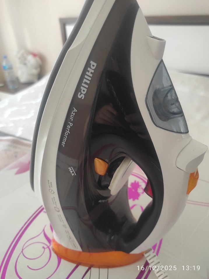 Philips Beyaz Gri Ütü - Görsel 2