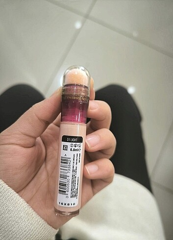 Maybelline 01 light kapatıcı