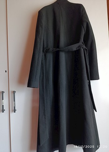 Siyah Süet Kemerli Uzun Goth Kadın Kaban - Görsel 3