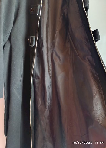 Siyah Süet Kemerli Uzun Goth Kadın Kaban - Görsel 2