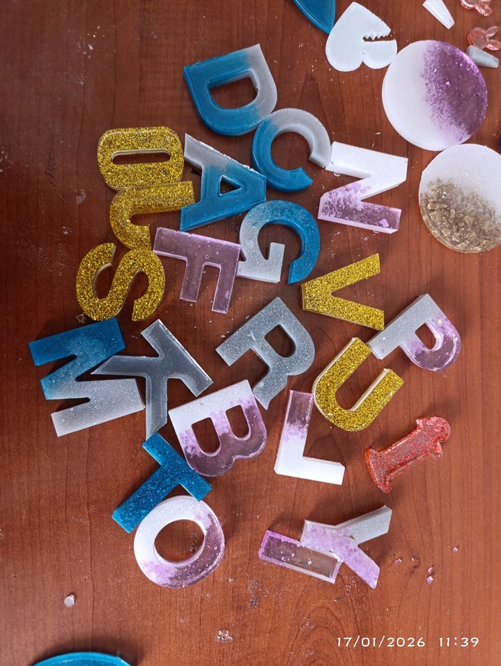 epoksi harf anahtarlik  - Görsel 3