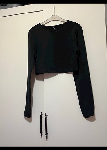 Siyah Kadın Crop Top, Uzun Kollu, Dar Kesim - Görsel 3