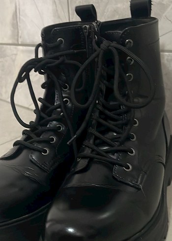 BERSHKA 42 numara bot - Görsel 2