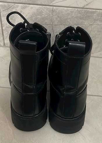 BERSHKA 42 numara bot - Görsel 4