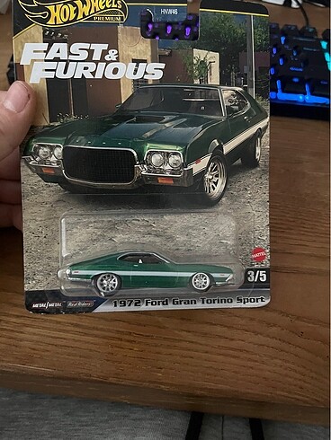 Hot wheels ford gran torino