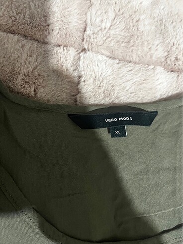 xl Beden haki bluz vero moda