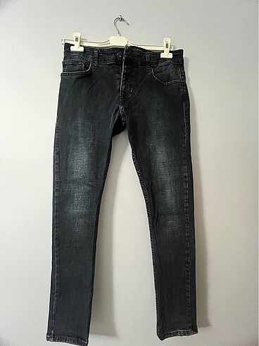 Fermuarlı jeans pantolon