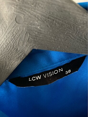 LC Waikiki LCW Saten mavi gömlek