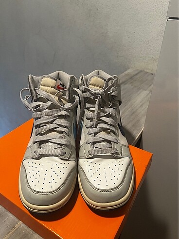 38 Beden NİKE DUNK HİGH