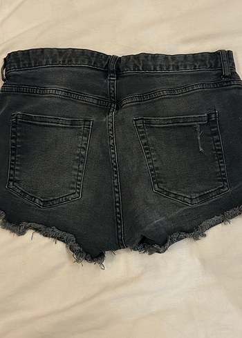 38 Beden Düğmeli Siyah Kadın Denim Mini Şort