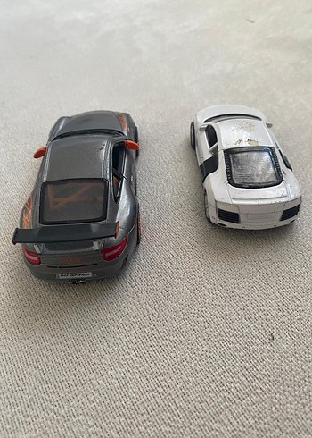  Beden Porsche & Audi Metal Oyuncak Araba Seti
