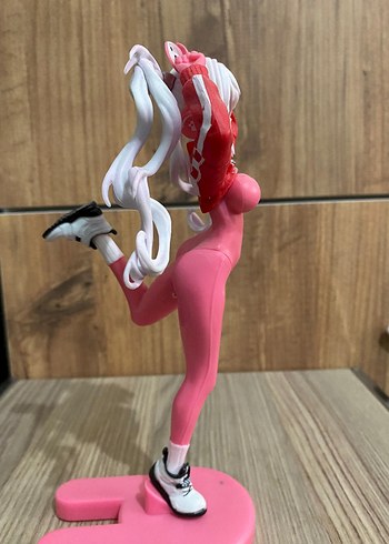 Beden Renk Pembe Renkli Anime Figür - 19 cm