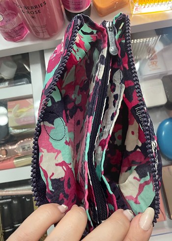 Kipling makyaj çantası - Görsel 3