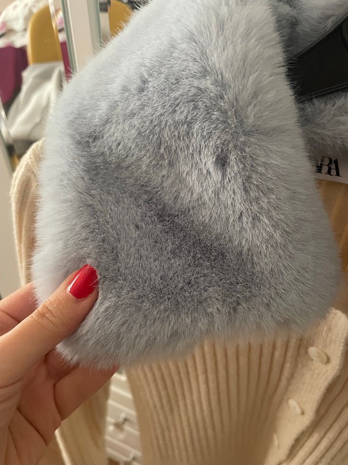 Zara Kürk Detaylı Hırka - Görsel 3