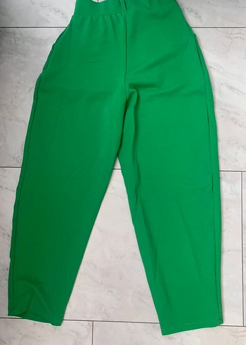s Beden Yeşil Pantolon