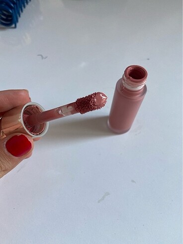  Beden Rare beuty allık
