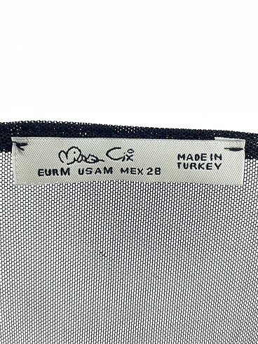 m Beden siyah Renk Vintage Love Bluz %70 İndirimli.