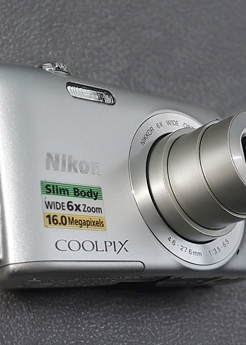 Nikon Nikon COOLPIX Dijital Kamera 16MP 6x Zoom
